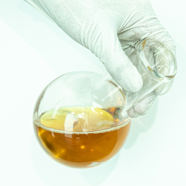 Polyether Polyol amh&aacute;bhair le haghaidh bord inslithe PIR/PUR, Bratuithe leasach&aacute;in, adhmad br&eacute;ige, l&iacute;ont&oacute;ir&iacute;