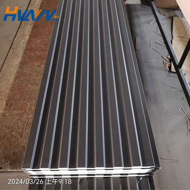 Өрт оқшаулағыш сыртқы қабырғаларды безендіру полиуретанды сэндвич қабырға панелі металл сырғанақ қаптамасы